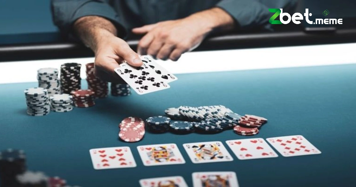 Tới Trắng Là Gì? Trường Hợp Đặc Biệt Giúp Thắng Ngay Tại ZBET 3 Bộ bài liên tiếp là một dạng khác của tới trắng, bao gồm 5 lá bài liên tiếp trong cùng một bộ